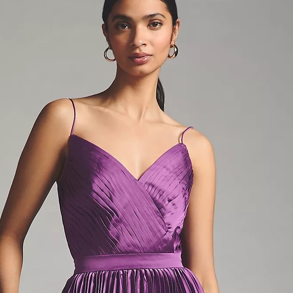 Anthropologie Mac Duggal Pleated V-Neck Dress - Picture 5 of 14